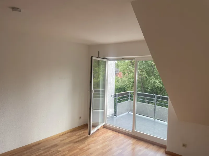 Sonnige 2-Zimmer-Wohnung mit Balkon in Berlin — photo 1